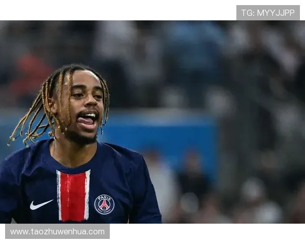 内维斯精彩破门 大巴黎三球轻松击败马赛夺取胜利