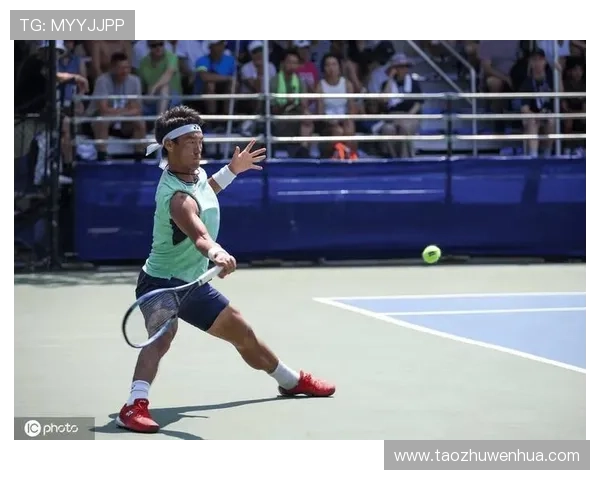 布云朝克特强势取胜开启上海大师赛精彩征程迎来开门红荣耀时刻 布云朝克特强势取胜开启上海大师赛精彩征程迎来开门红荣耀时刻