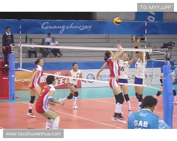 中国女排3比0轻松战胜法国 高效发球助力全胜开局