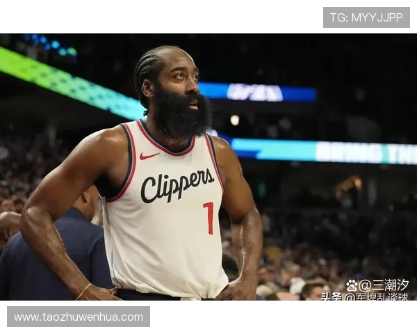 哈登尽力引领球队却遭遇失利12投仅5中三分球命中率低迷表现令人失望